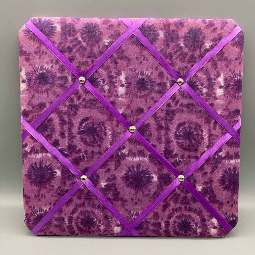 Purple Tie Dye Pin Memo Photo Board